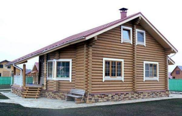 6 советов по выбору и установке окон в деревянный дом с фото
