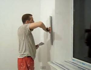 Как шпаклевать стены под покраску: технология, использование готовых смесей - фото